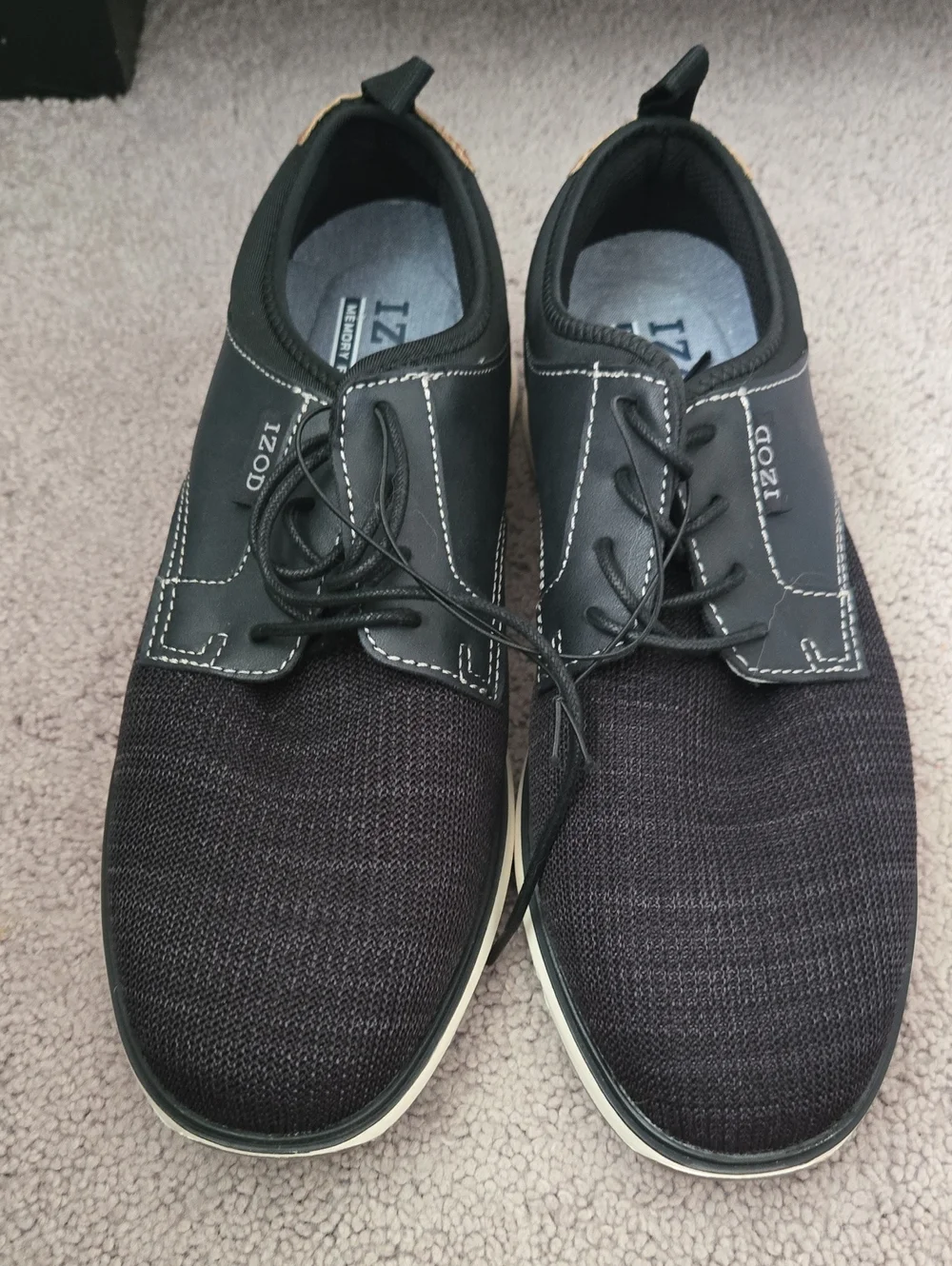 IZOD Memory Foam - Men's Size 9